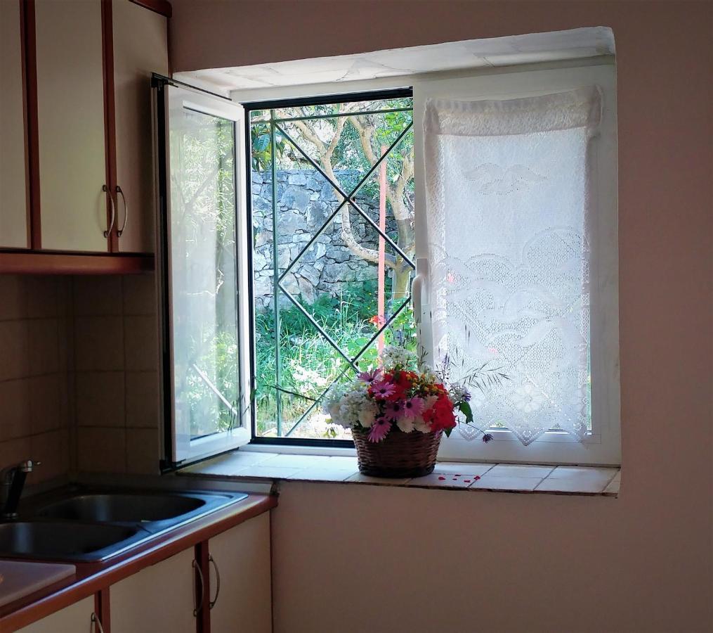 Lákka Rania'S Cottage מראה חיצוני תמונה